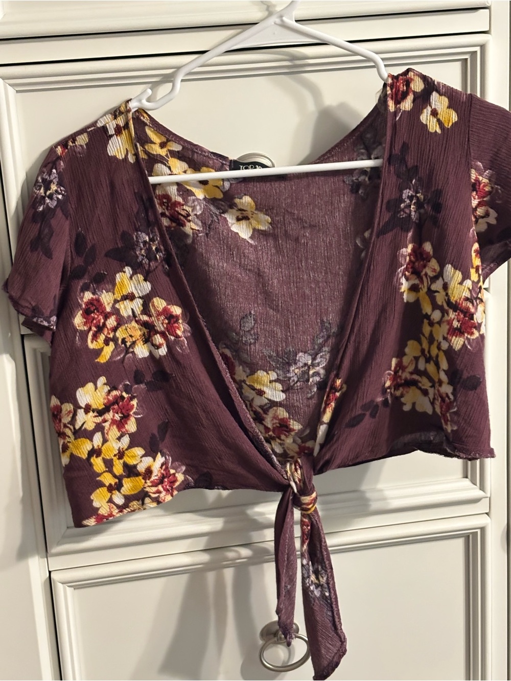 Two Piece Floral Wide Leg Pants and crop Top - Picture 2 of 11